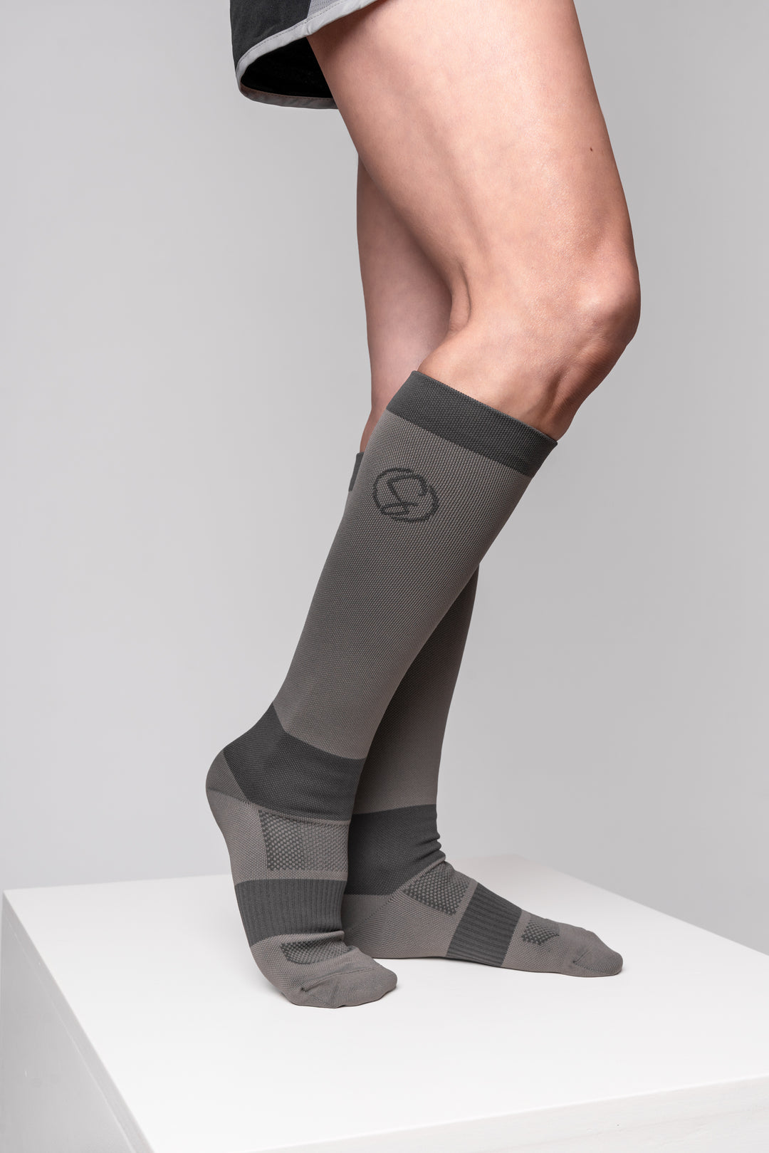 Knee High Compression Socks for Men & Women – Circulation Support, Athletic & Travel, Running, Gray