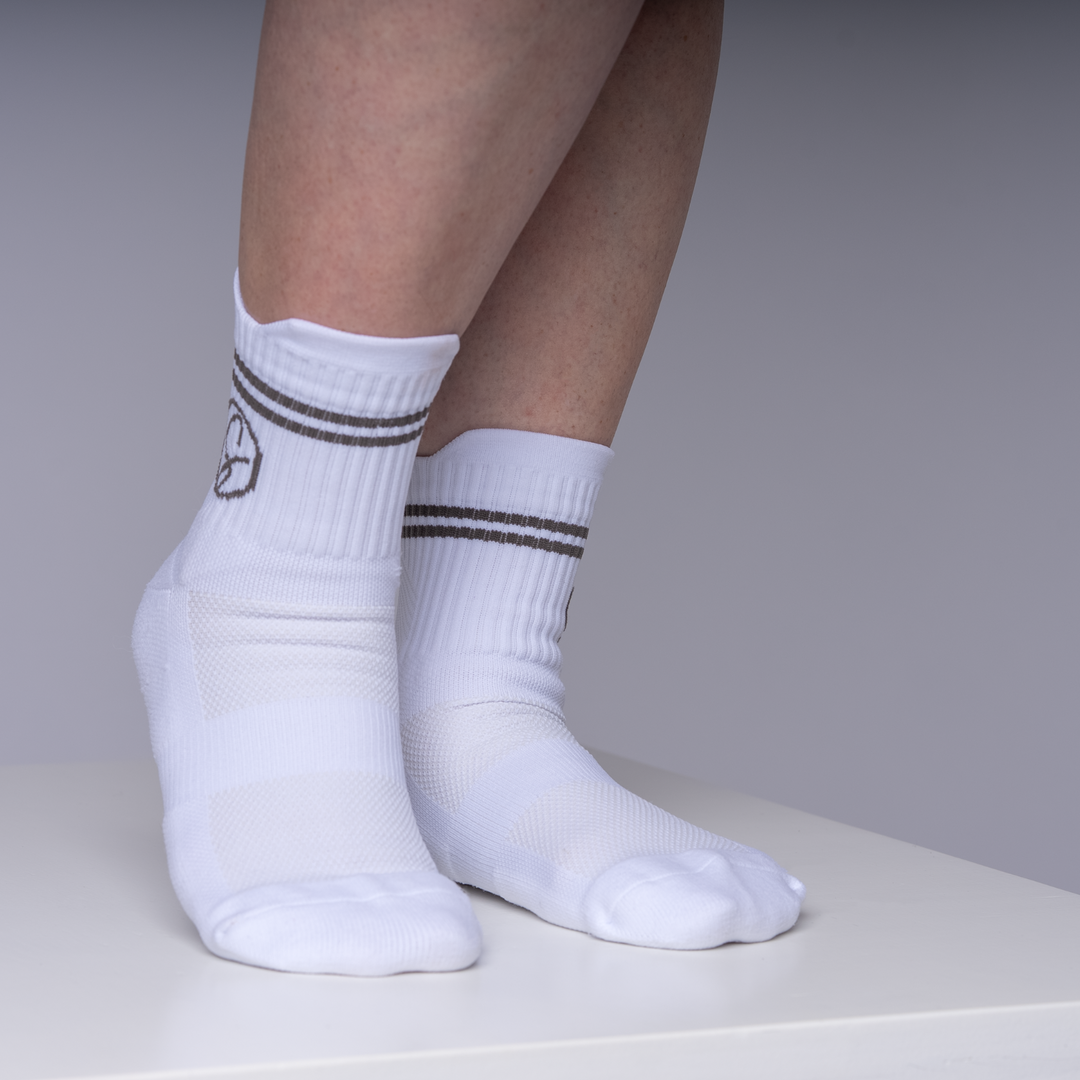White Athletic Sport Socks 